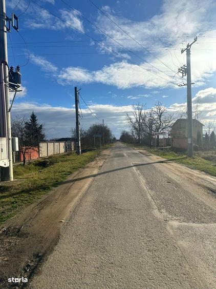 Casă cu 4 camere în Nisipeni