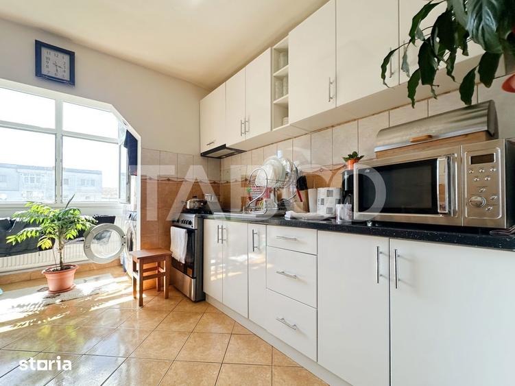 Apartament cu 2 camere decomandat, mobilat în Între Lacuri — fotografia 2