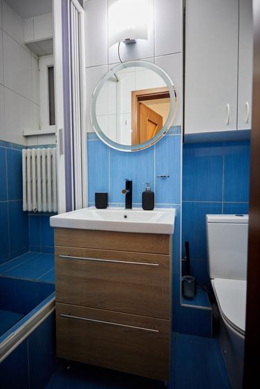 Apartament cu 2 camere semidecomandat în Calea Victoriei