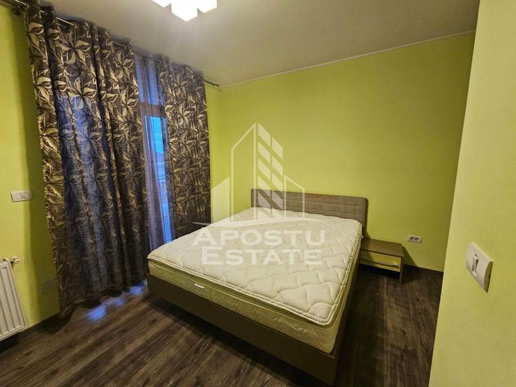 Apartament cu 3 camere decomandat, mobilat în Podgoria
