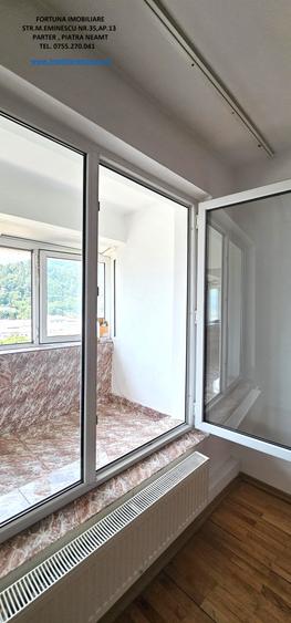 Apartament cu 4 camere decomandat în Central