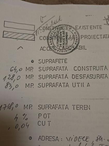Casă cu 4 camere în Central