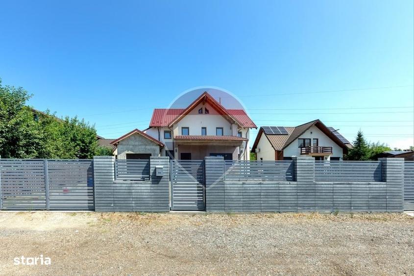 Casă cu 4 camere decomandat cu Teren 500 Mp în Gherăiești