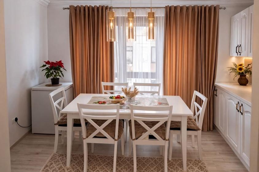 Apartament cu 3 camere semidecomandat în Ipotești