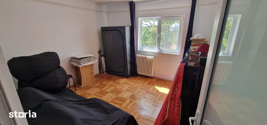 Apartament cu 2 camere decomandat în Coiciu