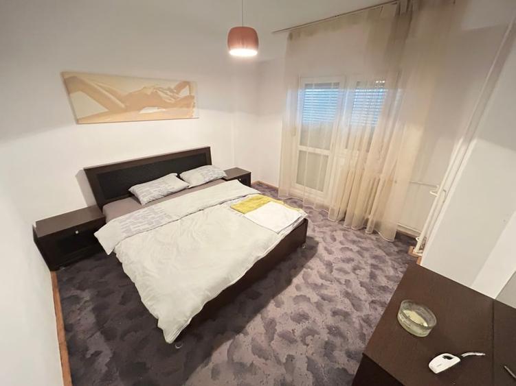 Apartament cu 2 camere decomandat în Aradului