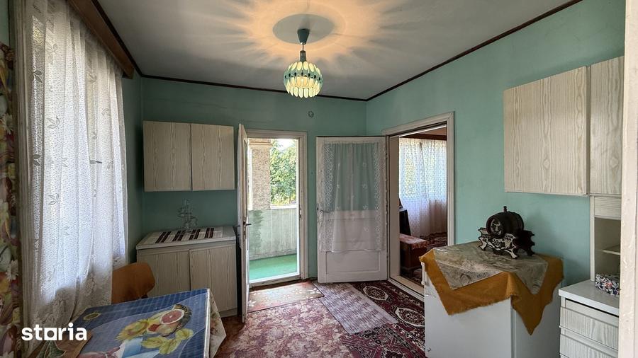 Casa din zidarie, cu teren 505 mp, zona BTT - 14