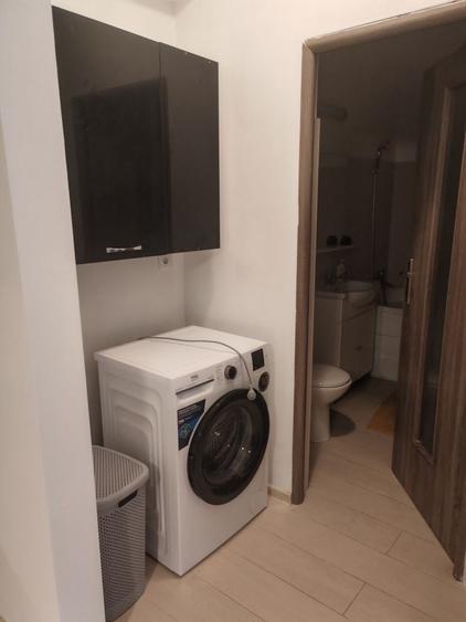 Apartament cu 2 camere decomandat în Florești