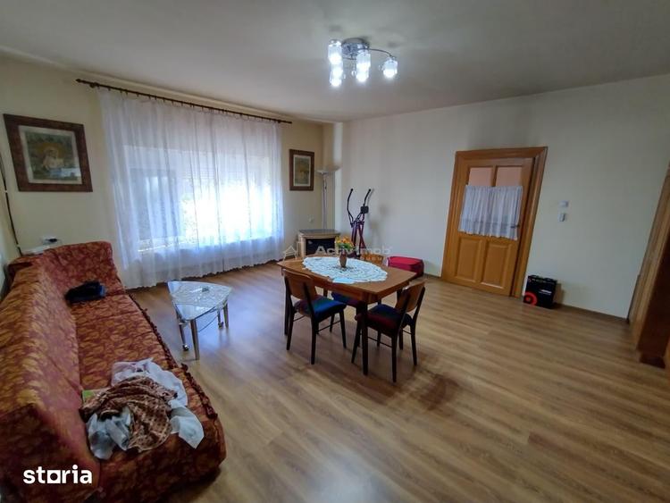 Casă cu 5 camere cu Teren 1800 Mp în Ciuchici