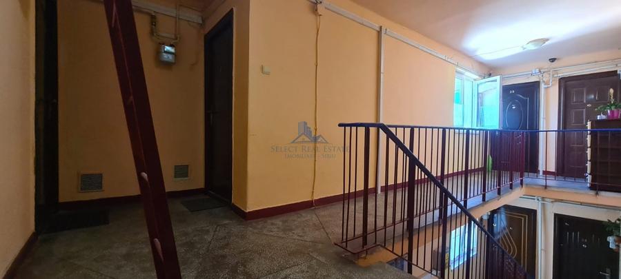 Apartament cu 2 camere semidecomandat în Târnăveni