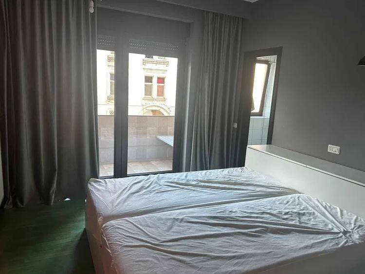 Apartament cu 2 camere decomandat, mobilat în Dorobanți