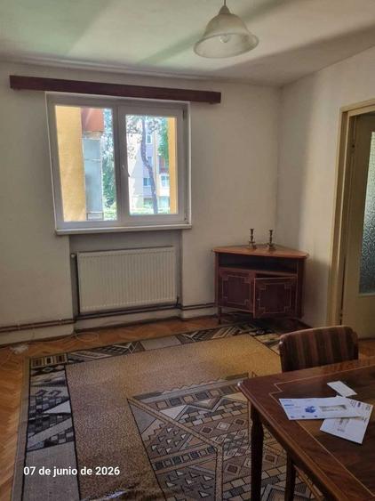 Apartament cu 2 camere semidecomandat în Central