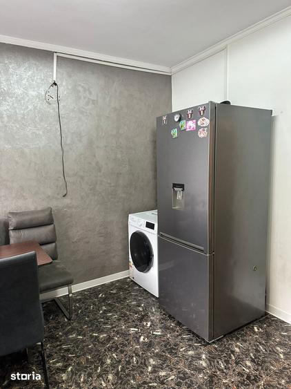 Casă cu 5 camere cu Teren 231 Mp în Tuzla