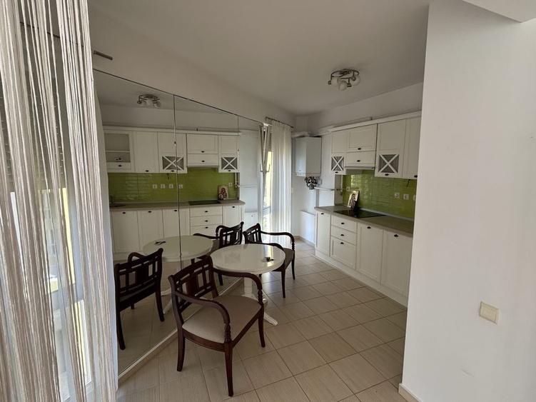 Apartament cu 2 camere decomandat în Răcădău