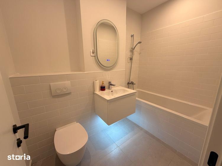 Apartament cu 3 camere în Dămăroaia