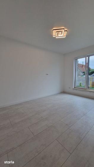 Proprietar - Duplex Plan Parter Giarmata-Vii - Pret 169.900 euro - 10