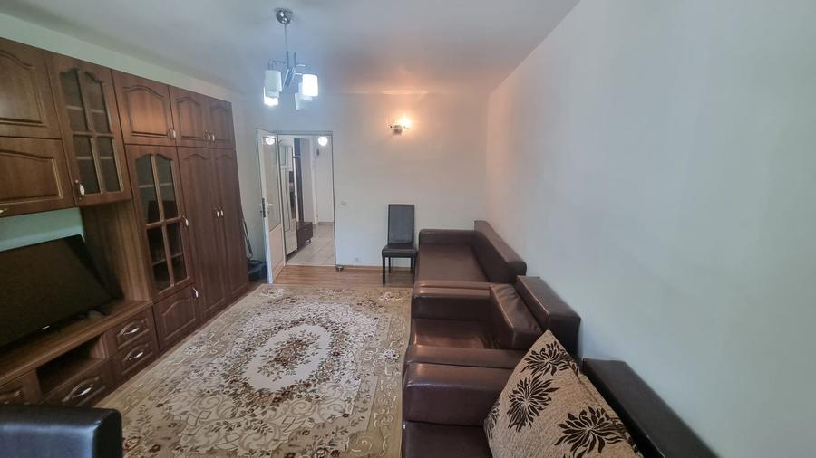 Apartament cu 2 camere decomandat în Tătărași