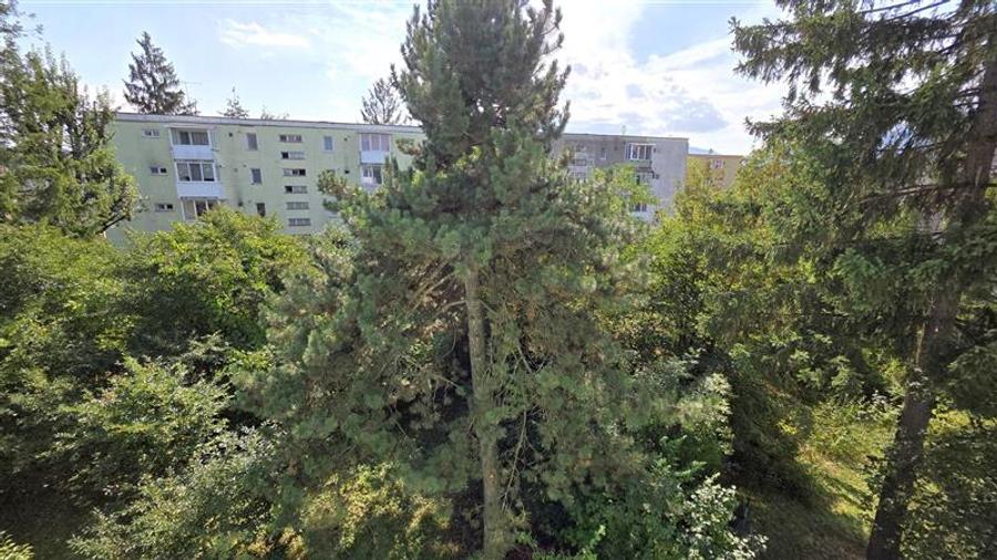Apartament cu 2 camere semidecomandat, mobilat în Astra