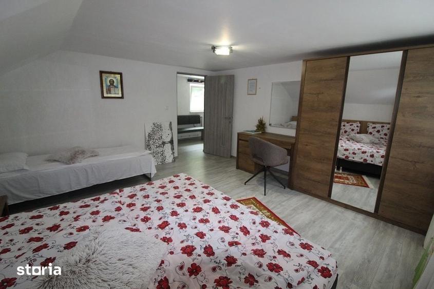 Casă cu 3 camere cu Teren 750 Mp în Ghelari
