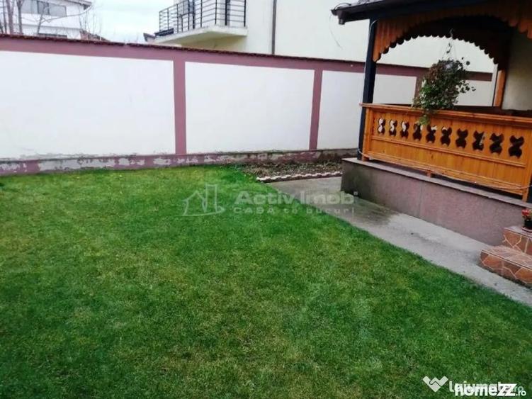 Casă cu 4 camere cu Teren 300 Mp în Prelungirea Ghencea