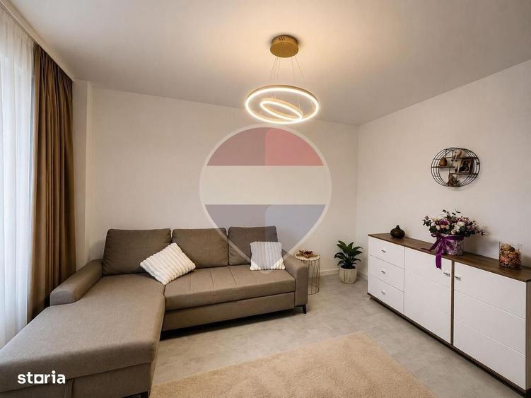 Apartament cu 2 camere decomandat în Roșu