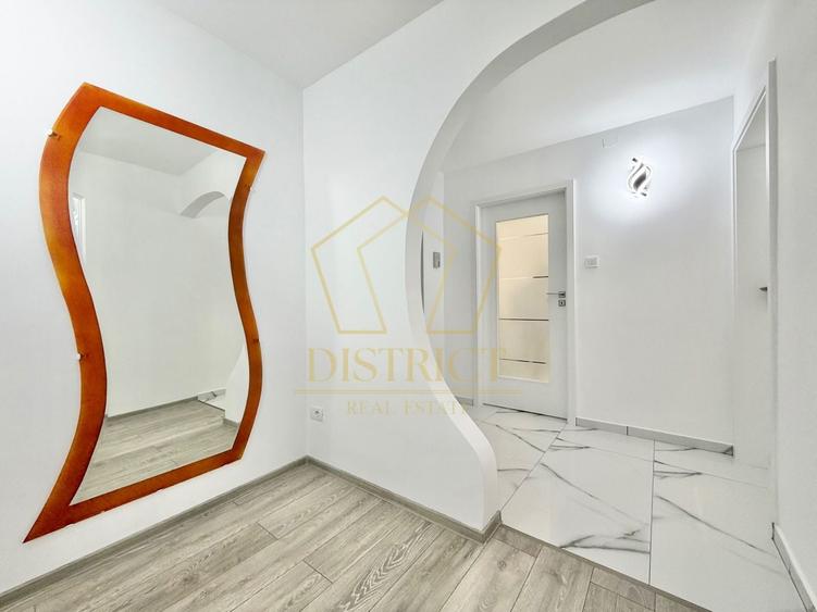 Apartament cu 3 camere decomandat, mobilat în Girocului