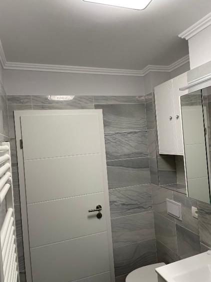 Apartament cu 2 camere semidecomandat, mobilat în Take Ionescu