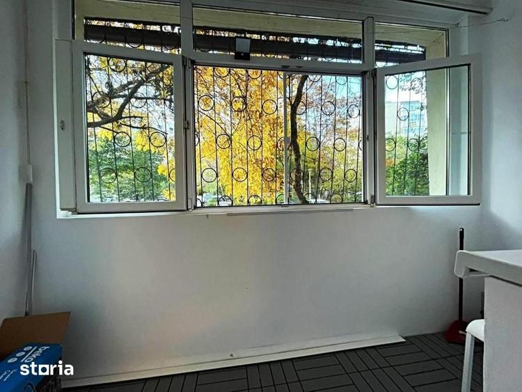 Apartament cu 2 camere decomandat în Tei