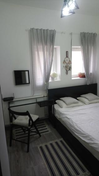 Apartament cu 2 camere decomandat în Exterior Vest