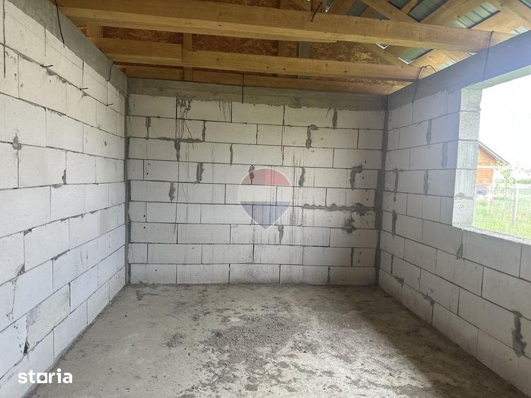 Casă cu 3 camere cu Teren 617 Mp în Central
