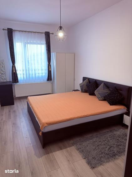 Apartament cu 2 camere în Est