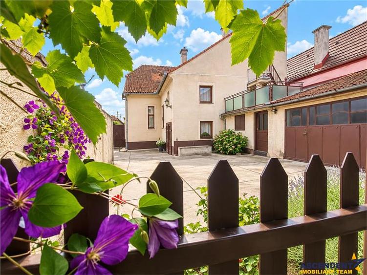 Casă individuală cu 3 camere cu Teren 490 Mp în Exterior Est