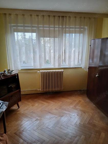 Garsonieră decomandată în Astra