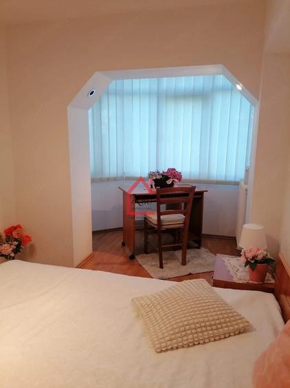 Apartament cu 2 camere decomandat în Filiași