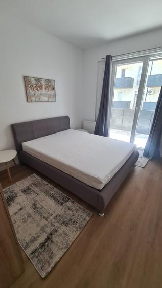 Apartament cu 3 camere decomandat, mobilat în Buftea