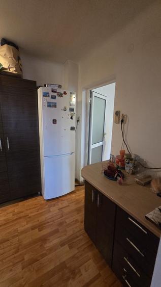 Apartament cu 2 camere decomandat în Rovine