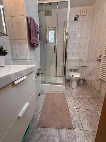 Apartament cu 4 camere decomandat în Vest