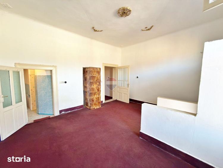Apartament cu 2 camere semidecomandat în Drăgășani