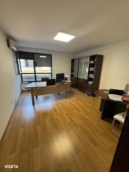 Spațiu comercial, de 40 mp, în Siderurgiștilor