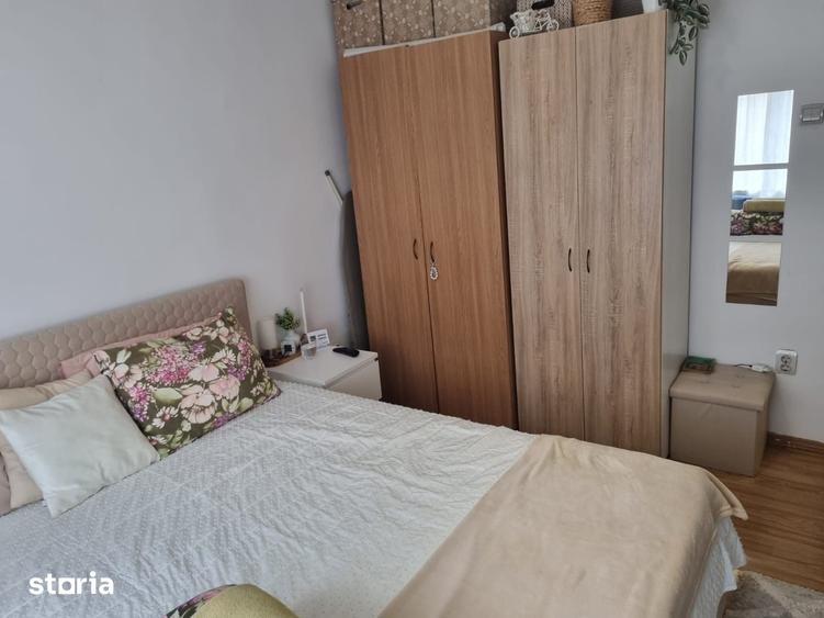 Apartament cu 2 camere decomandat în Piața Centrală