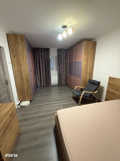 Apartament cu 2 camere decomandat în Titan