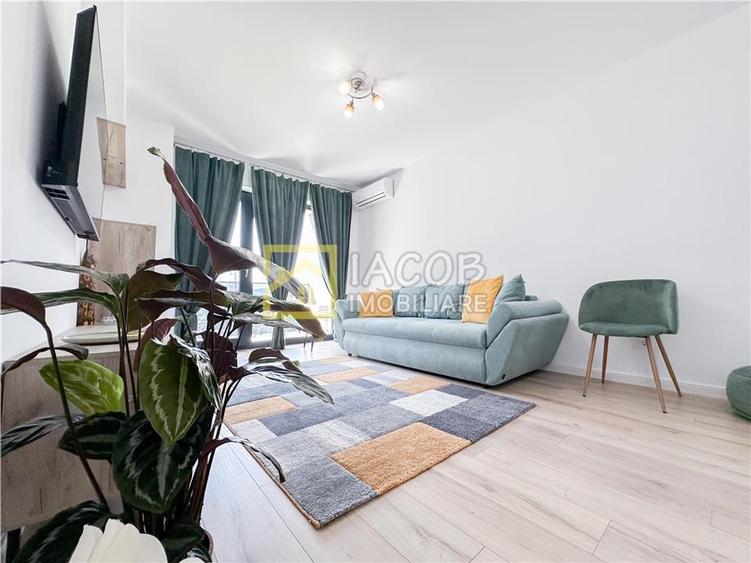 Apartament cu 2 camere semidecomandat în Central