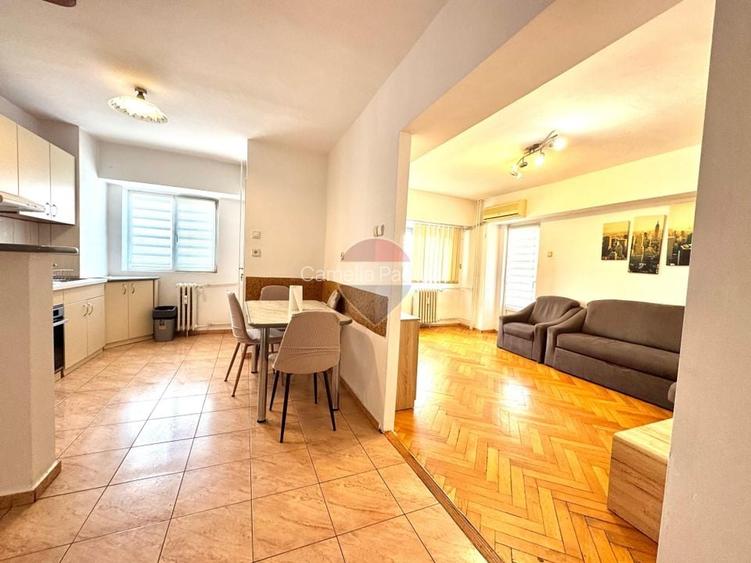 De închiriat apartament cu 4 camere în zona Dacia