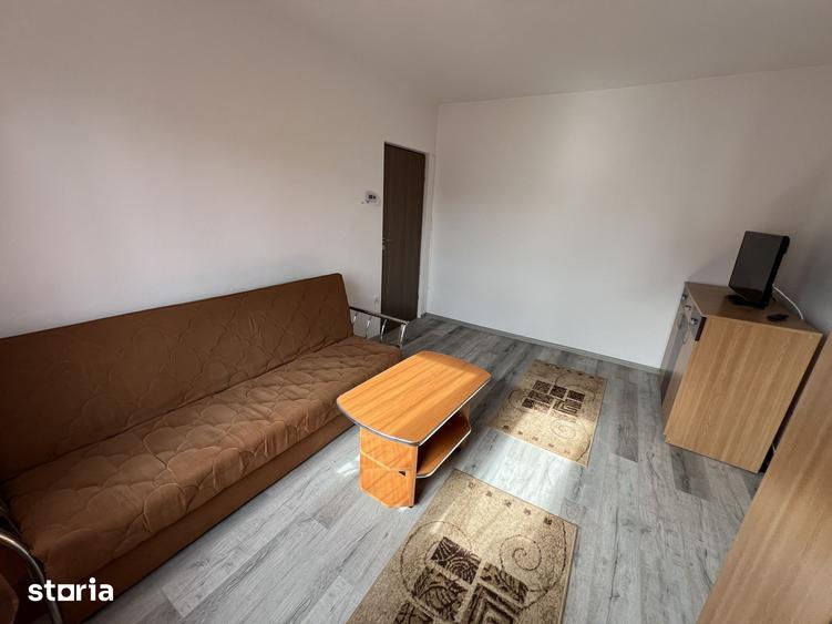 INCHIRIEZ APARTAMENT 2 CAMERE RENOVAT CEDONIA - 7