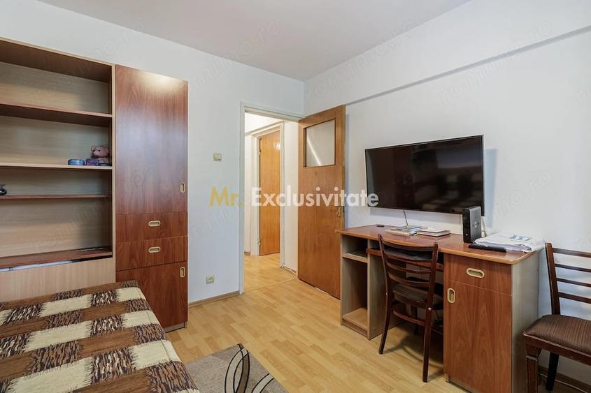 Apartament cu 3 camere decomandat în Valea Oltului
