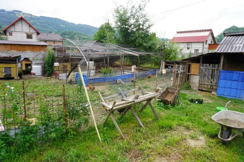 Casă cu 4 camere cu Teren 1895 Mp în Săliște