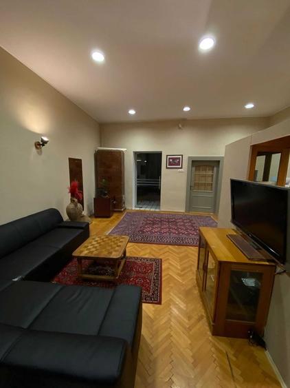 Apartament cu 2 camere decomandat, mobilat în Central — fotografia 3