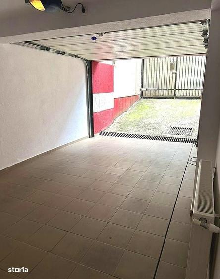 Casă cu 4 camere în Tei