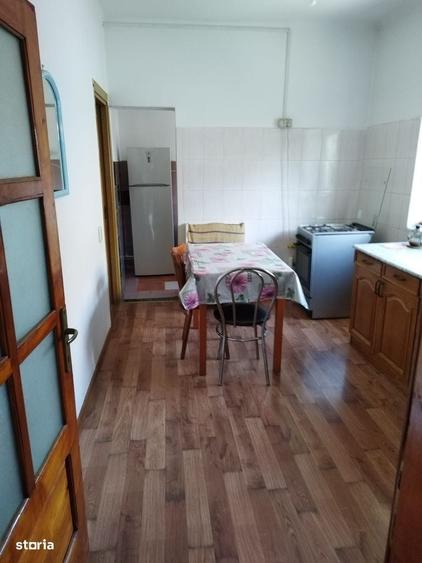 Casă cu 4 camere cu Teren 375 Mp în Ciritei