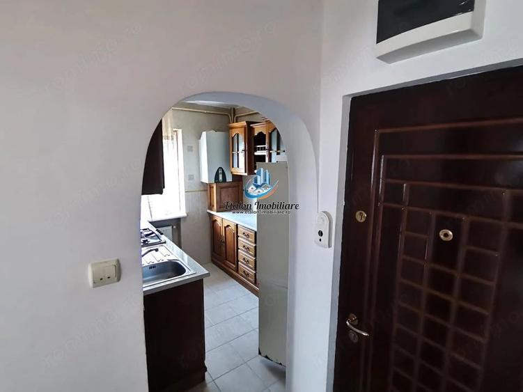 Apartament cu 2 camere semidecomandat în Sud